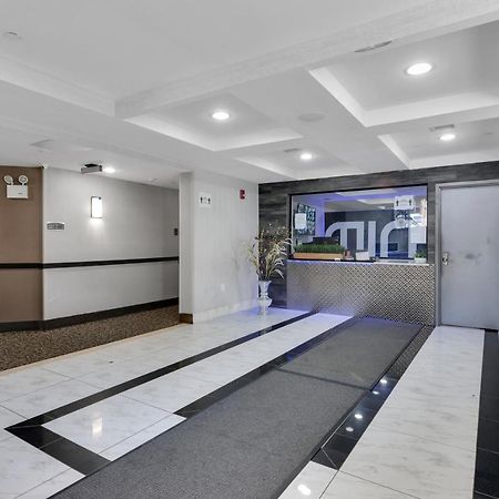 Hotel Mint Jfk Airport New York Bagian luar foto